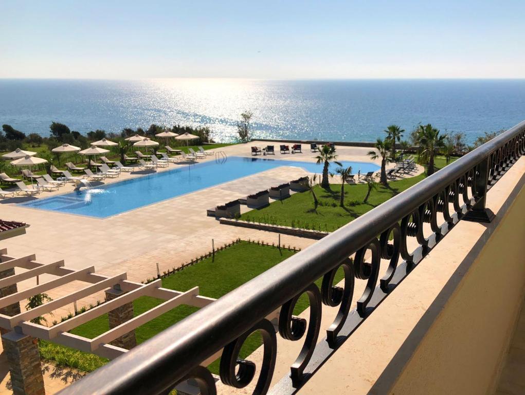 King Maron Wellness Beach Hotel Maronia Exterior photo
