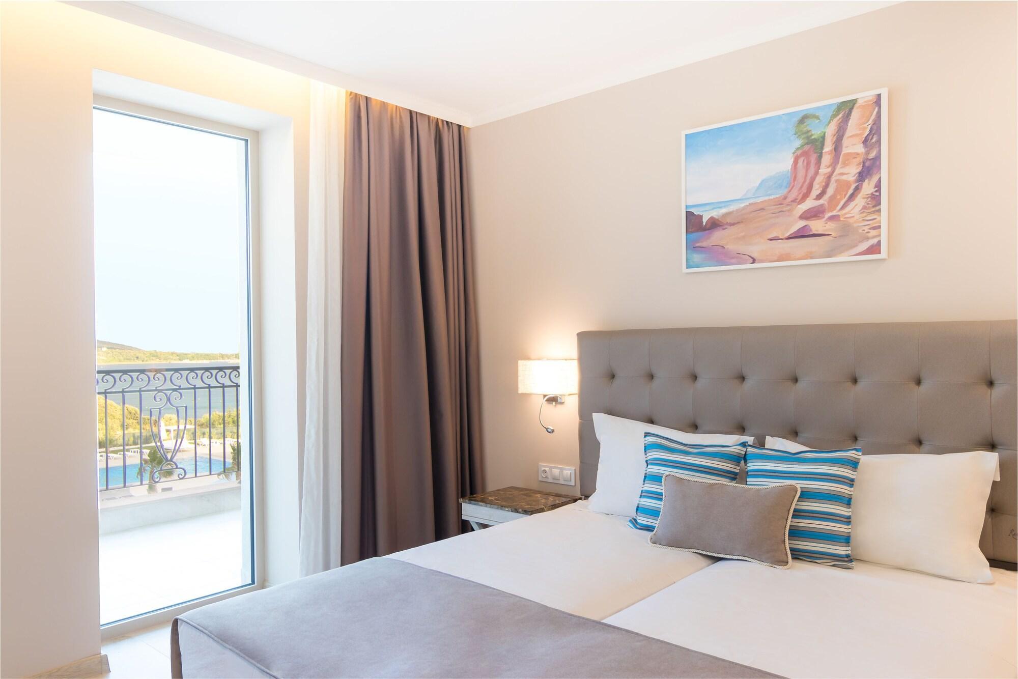 King Maron Wellness Beach Hotel Maronia Exterior photo